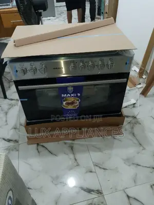 Maxi Gas Cooker With Oven Lamp and Oven Grill