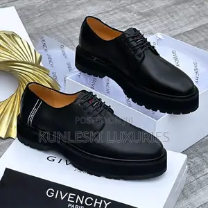 Original Givenchy Men Luxury Leather Shoe