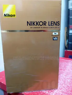 Nikon Lens 70-200 VR F2.8,. For Sale in Alaba Market
