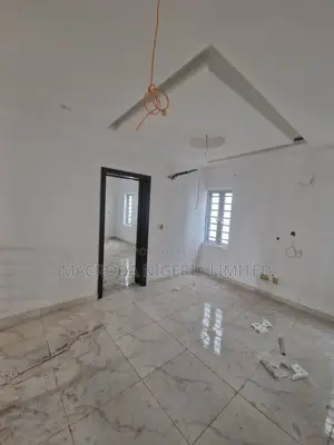5bdrm Duplex in Omole Ph 2 Estate for rent