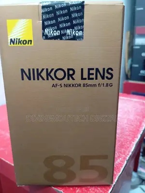 Nikon Lens 85mm 1.8 Brand New