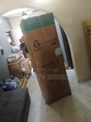 Popular Hisense 300lits Capacity Bottom Freezer Refrigerator