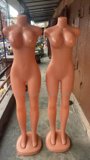 Basic Size 10 Armless Rubber Female Mannequin