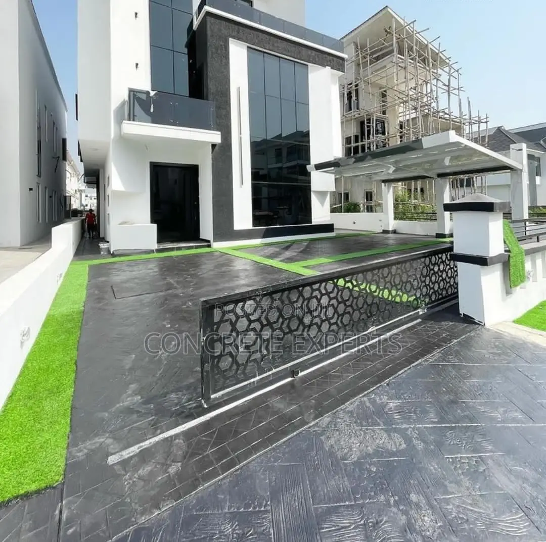 Concrete Shining Floor