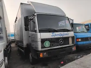 Mercedes Truck 814 Silver 18fit