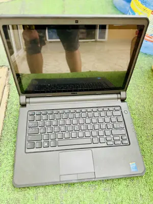 Laptop Dell Latitude 13 3340 4GB Intel Core I3 HDD 500GB