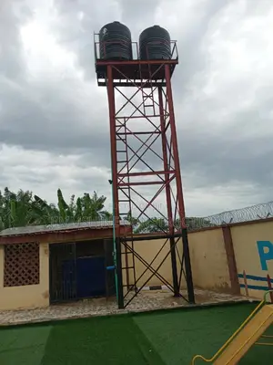 Stanchion Tank Carrier