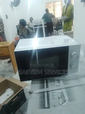 20litres Hisense Microwave Oven in White