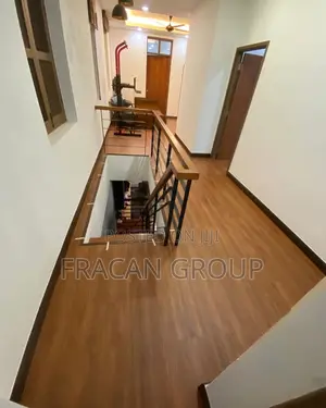 Top Quality Water Resistant Vinyl Woodlike Floor