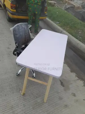 Reading Table 4.5ft