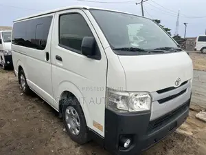 Toyota HiAce 2014