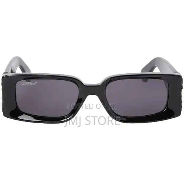 Off-White Roma Black Sunglasses
Product Code: 6439488