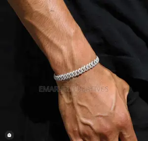 Mossainaite Stone Ice Bracelet