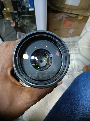Nikon 80-400mm Lens