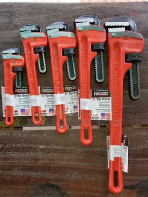 Pipe Wrench