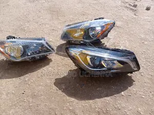 Headlamp Cla250/Cla45 Non LED 2017