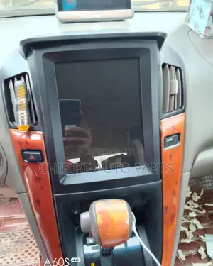 Lexus Rx300 Tesla Navigation Android/Reverse Camera