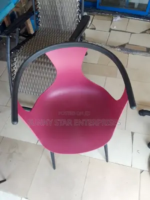 Quality Executive Chair for Hotels, Bars and Restaurants