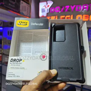 Samsung Galaxy S22 Ultra Otterbox Defender Case