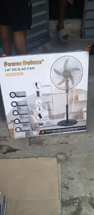 Power Deluxe 18" DC/AC Standing Fan