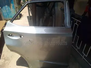 Lexus Rx 350 2018 Model Back Right Door