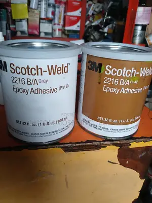 3M Scotch-Weld Epoxy Adhesive 2216, a/B