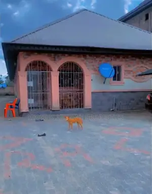 3bdrm Bungalow in Otokutu, Warri for sale