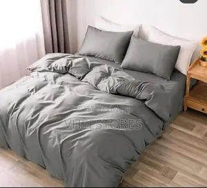 Grey Comforter/ Duvet