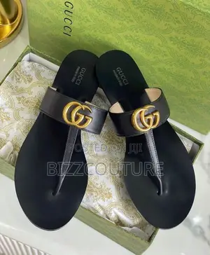 Original GUCCI Double G Slippers Available in Store