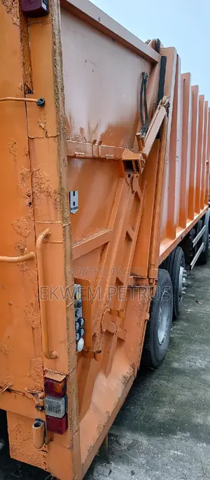 TGA 26.310 Man Waste Compactor Truck
