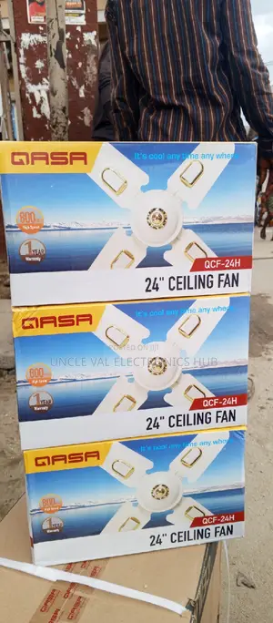Qasa Short Blade Ceiling Fan 24"