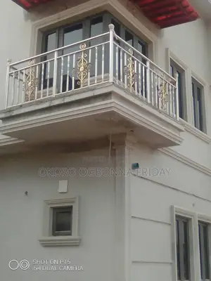 Balcony Handrail With Design