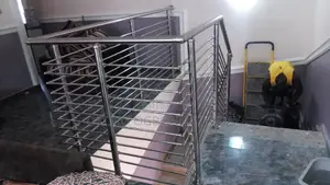 Circle Stainless Handrail