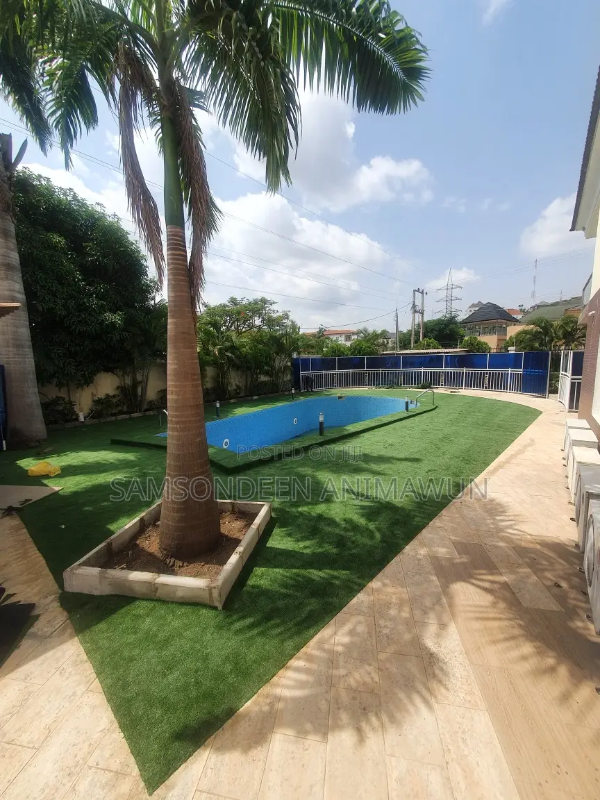 Artificial Grass for Pool. (+ Free Installation)