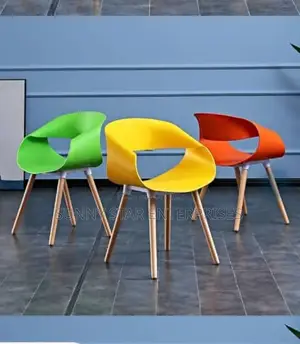 High Quality Morden Executive Foreign Chair for Restaurants