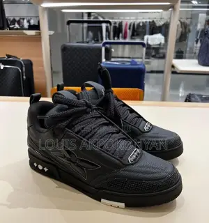 Original Louis Vuitton Sneakers