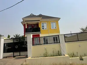 Furnished 4bdrm Duplex in Oluyole for sale