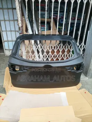 Back Booth for Toyota Highlander 2016 Available as Seen