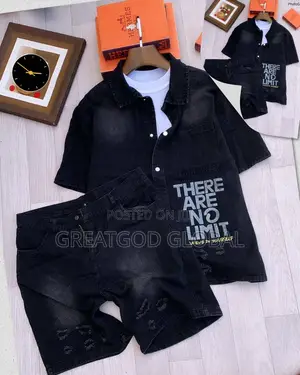 *High Texture Dammy Jeans Up and Down Well Branded,