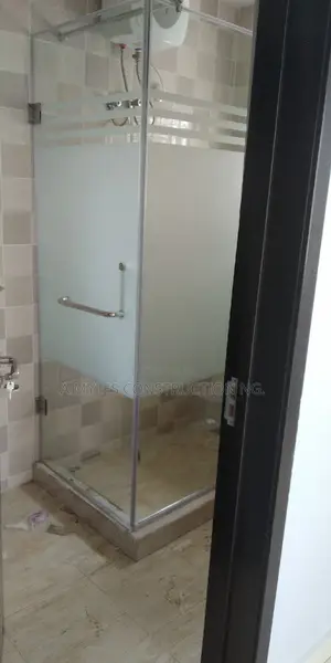 Shower Glass Cubicles