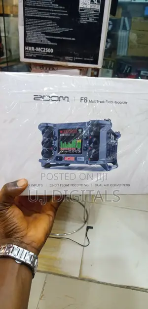 Zoom F6 Multi-Track Field Recorder