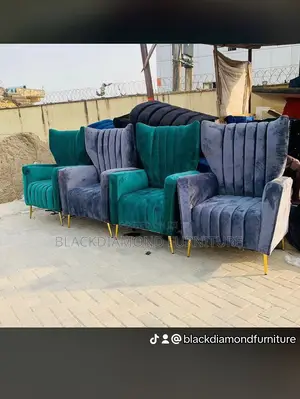 A Single Sitter Console by Blackdiamondfurniture