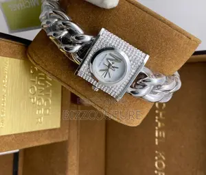 Original Michael Kors Ladies Silver Chain Watch in Store