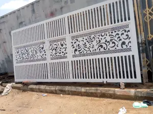 One Way Iron Gate
