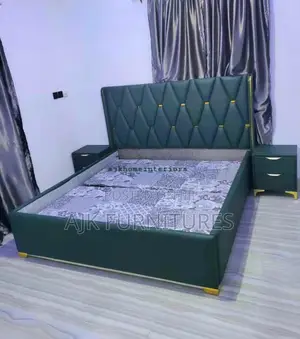 6by6ft Padded Bedframe