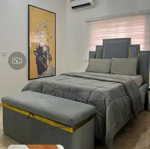 Full Padded 6by6ft Bedframe
