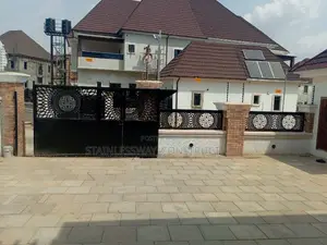 Black GATE, Rolling Gates