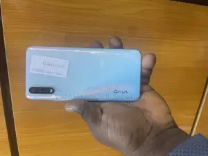 Vivo Y19 128 GB White
