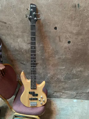 Yamaha 4strings Bass Guitar