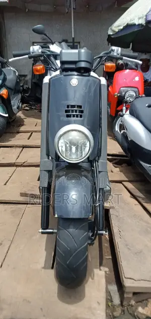Yamaha 2020 Black